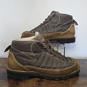 Schnee's Men's Sz 9 Mountain Daily Brown Insulated Boots Artic Grip SCW-918 MED